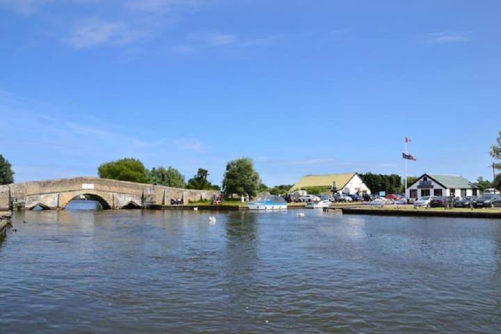 Fabulous 2 Bedroom Dog Friendly Chalet 5 Min Walk To Beach, Nr Gt Yarmouth & Norfolk Broads Scratby Εξωτερικό φωτογραφία